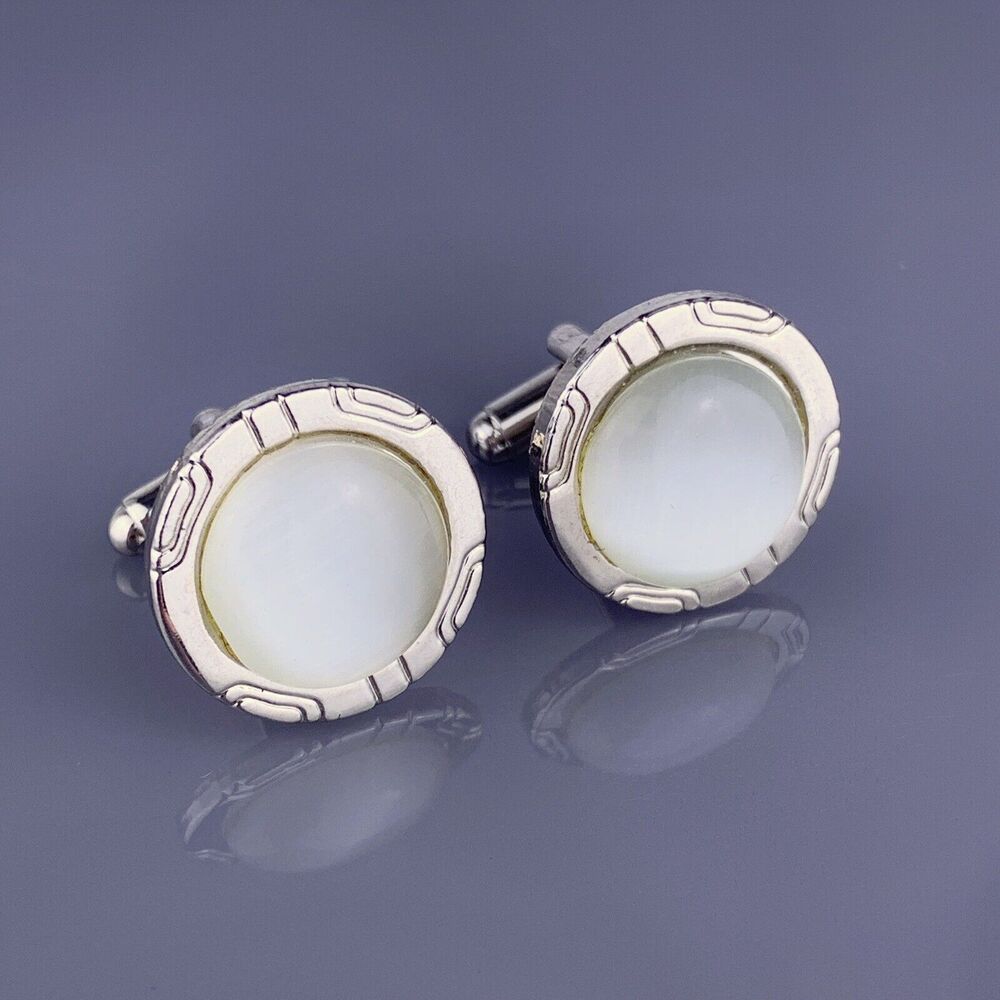 White Round Cabochon Cufflinks Silver Tone Modernist Simple Cats Eye Vintage